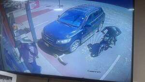 Asaltaron financiera en Luque y se llevan dinero y celulares - Policiales - ABC Color