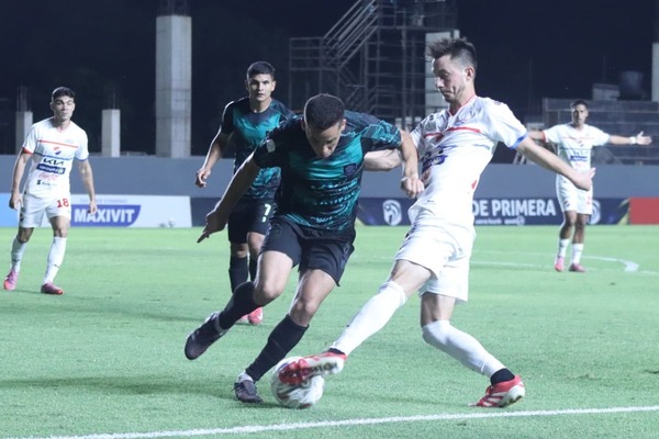 Cita atrapante en barrio Obrero