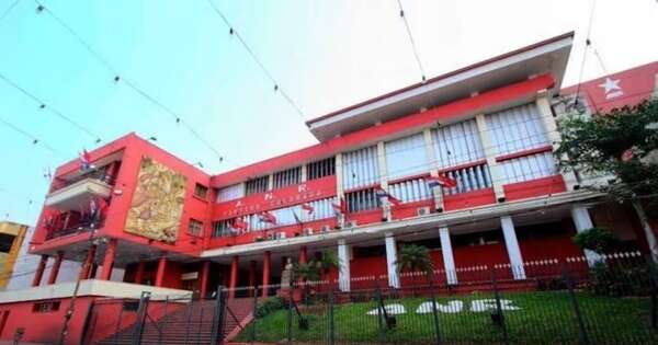 La Nación / La ANR canceló la totalidad de sus deudas bajo la conducción de Cartes