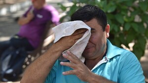 Ola de calor: Sepa cómo prevenir la deshidratación y el golpe de calor en adultos mayores