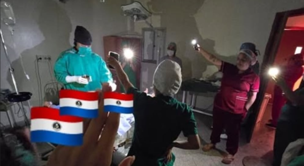 En Capiatá, médico realiza cesárea alumbrado con linterna de celulares - ADN Digital
