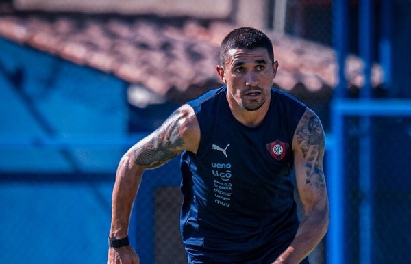 Se confirma lesión de Gustavo Velázquez y su ausencia para el Superclásico