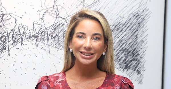 La Nación / Club de Ejecutivos: Laura Ramos asume como presidenta