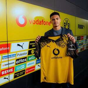 Dortmund ficha a lateral brasileño  de 17 años - Fútbol Internacional - ABC Color