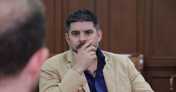 Crece el malestar entre concejales colorados de Asunción porque temen que Nenecho disperse votos