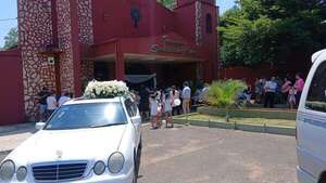 Video: dolor y reclamo por justicia en el último adiós a Tobías Suárez - Nacionales - ABC Color