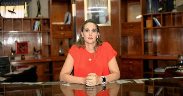 Diario HOY | Asume presidenta que interinará Copaco mientras Óscar Stark siga hospitalizado