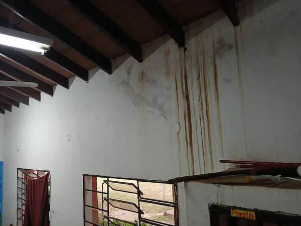 Apuran refacción de aulas en Garay, pero persisten las carencias a pocos días del inicio de clases - Nacionales - ABC Color