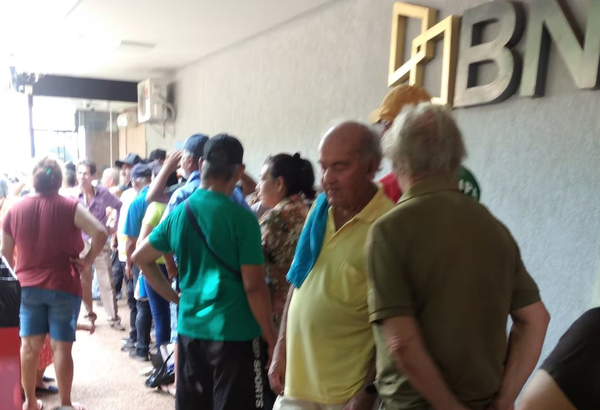 De mayor a menor: programa Adultos Mayores incorpora a los de 70 este mes