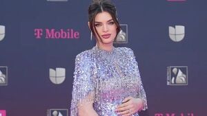 Popular / (VIDEO) ¡Así de linda lució Nadia Ferreira al llegar a Premios Lo Nuestro!