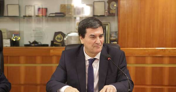 La Nación / Santander completa la inamovilidad de los nueve ministros de la Corte