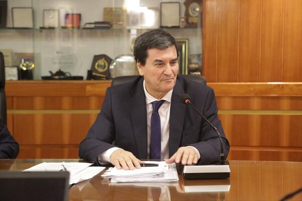 Sala Constitucional declara inamovible a Gustavo Santander hasta los 75 años - Judiciales.net