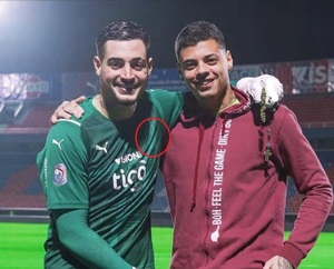 Jean Fernandes aclara que IA borró “sin querer” el escudo de Cerro - trece