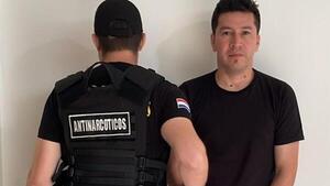 Nexus 2: El ex arquero de Olimpia Víctor Centurión se entrega ante el Ministerio Público