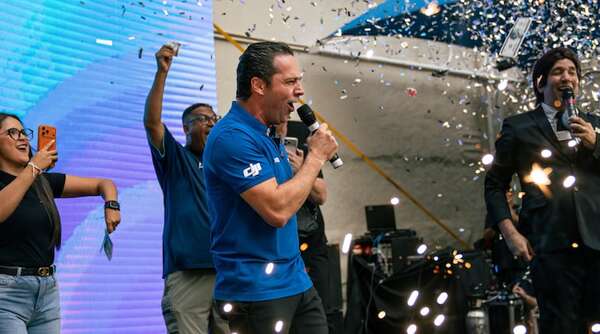 Cellshop sortea más de 1.250 millones de guaraníes en efectivo - Empresariales - ABC Color