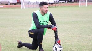 Ex arquero buscado por narcotráfico se entregó a la Policía - ADN Digital