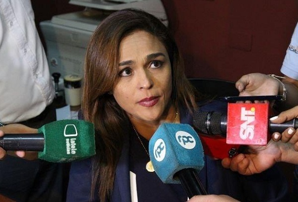 Imputan a la fiscala Stella Mary Cano por coacción