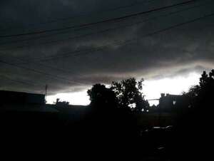 Meteorología: cinco departamentos de Paraguay siguen en alerta por tormentas   - Clima - ABC Color