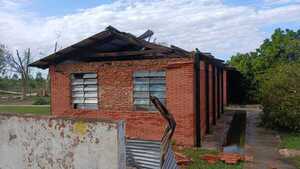 Padres organizan rifa para reparar escuela que fue azotada por el temporal hace 5 meses en Belén