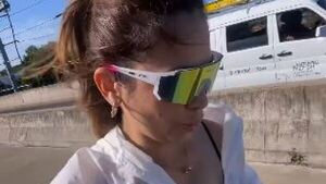 Salió a trotar y recibió bocinazos y acoso, denunció en un video