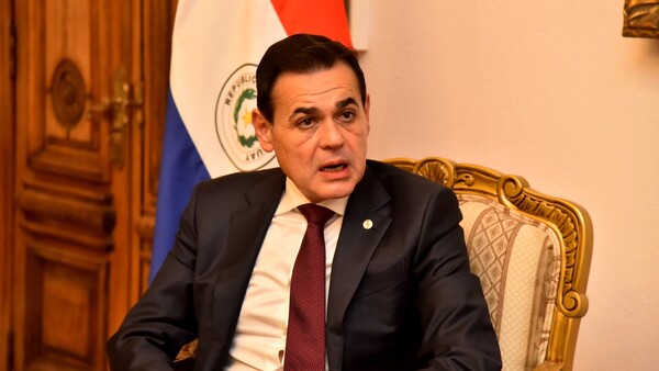 Paraguay y Estado Unidos firman acuerdo para repatriar a migrantes no admitidos