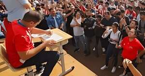 Llamado a Licitación para pupitres de Miguel Prieto habría inducido al error a proveedoras