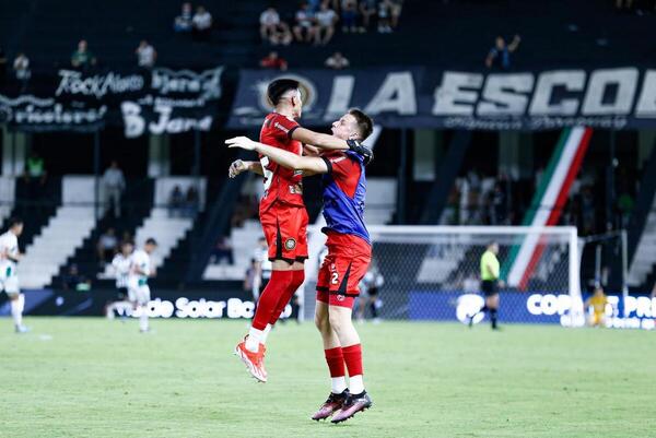 Rubio Ñu triunfa ante Libertad