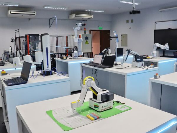 Paraguay inaugura laboratorios para fortalecer desarrollo industrial