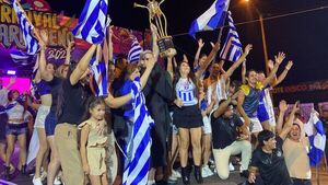 Carnaval Encarnaceno celebra su edición 100 con el Club 22 de Setiembre como campeón general