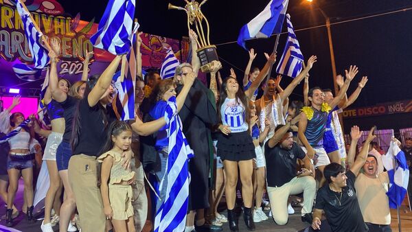 Carnaval Encarnaceno celebra su edición 100 con el Club 22 de Setiembre como campeón general