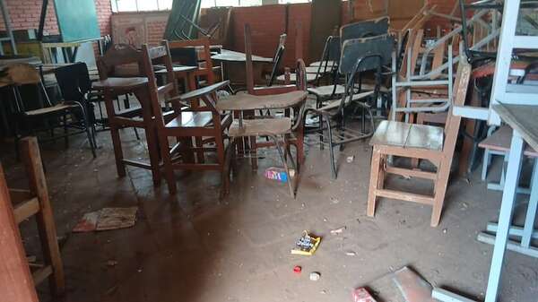 AUDIO: Situación de infraestructrura de escuelas es una “lástima total”, dicen desde UNEPY - Contacto Ciudadano - ABC Color