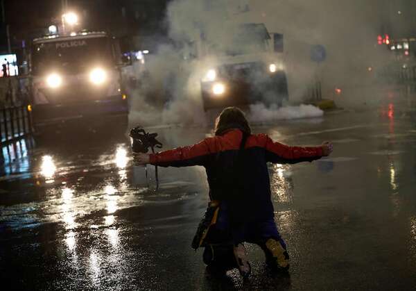 Albania: al menos 18 detenidos tras disturbios en protesta de la oposición - Mundo - ABC Color