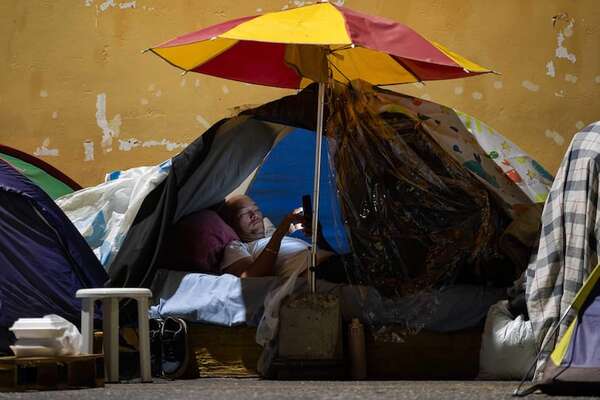 Venezuela anuncia las primeras 379 excarcelaciones tras aprobación de la Ley de Amnistía - Mundo - ABC Color