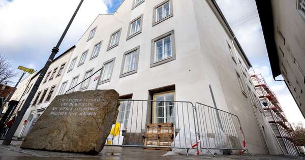 La Nación / Transformación de la casa natal de Hitler en comisaría genera polémica en Austria