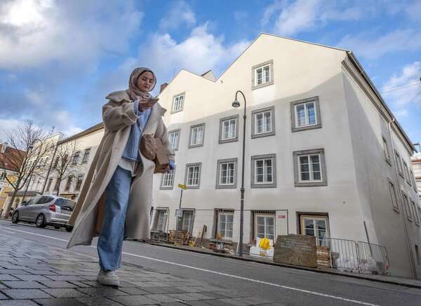 Transforman la casa natal de Adolf Hitler en comisaría y desatan controversia en Austria - Mundo - ABC Color