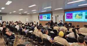 La Nación / Capacitan en uso de software y ovitrampas para frenar avance del Aedes aegypti