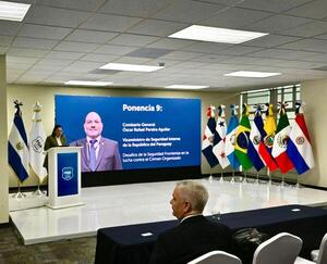Popular / Seguridad Latinoamericana: Paraguay presente en El Salvador