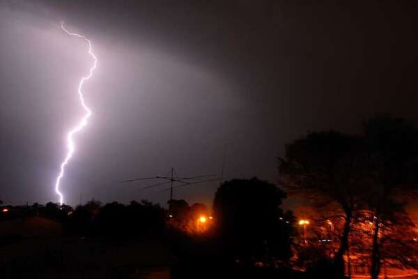 Meteorología: tres departamentos de Paraguay en alerta por tormentas  - Clima - ABC Color