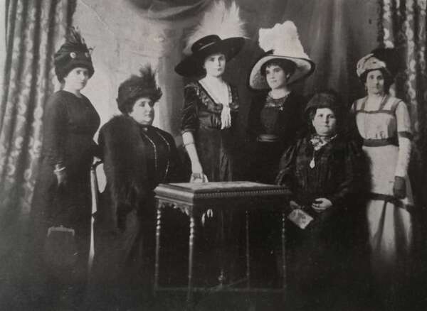 Historiadores y panegíricos: a propósito de dos artículos sobre Andrés Barbero (1) - Cultural - ABC Color