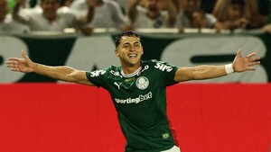 Ramón Sosa anota en la goleada del Palmeiras