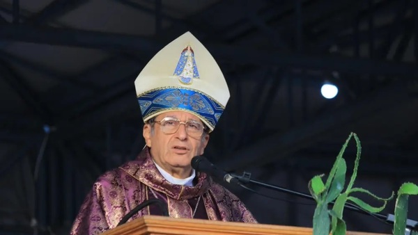 Obispo Valenzuela denuncia idolatría al dinero y consumismo en homilía de Caacupé