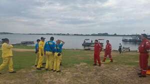 Hallan el cuerpo de mujer desaparecida atado a un tronco en la Bahía de Asunción - Policiales - ABC Color