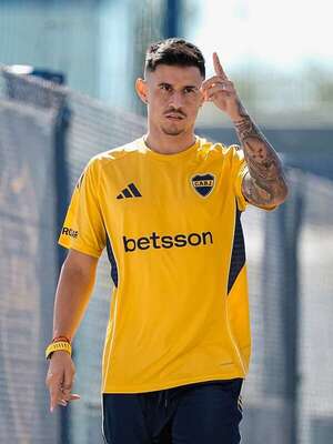 Adam Bareiro, con el manto auriazul de Boca Juniors - Fútbol Internacional - ABC Color