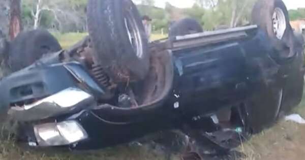 Diario HOY | Joven fallece luego de sufrir aparatoso vuelco en Pirayú