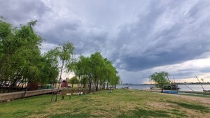 Hallan en la Bahía de Asunción cuerpo de una mujer flotando con los pies amarrados