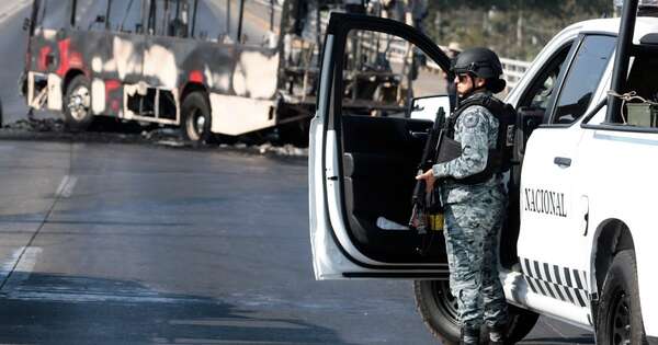 La Nación / Tras el asesinato de “El Mencho”, líder del cártel más temido en México, estalla ola de violencia