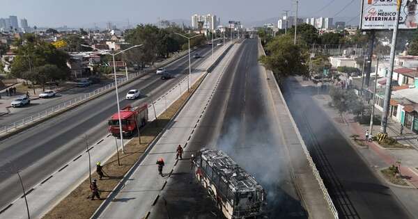 Diario HOY | Incendios, narcobloqueos y caos: tensión en México tras muerte de “El Mencho”