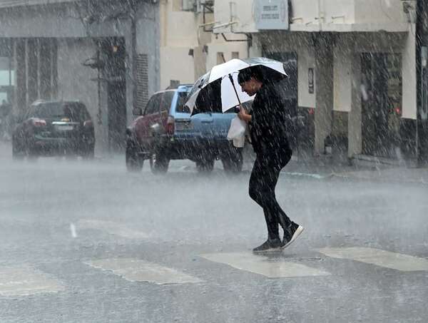 Alerta meteorológica: tormentas y granizo amenazan el centro y norte del país - Clima - ABC Color