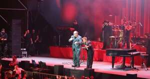 La Nación / Sin Bandera selló un reencuentro inolvidable con su público paraguayo