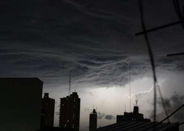 Meteorología: arranque de la semana trae lluvias y tormentas a Paraguay - Clima - ABC Color